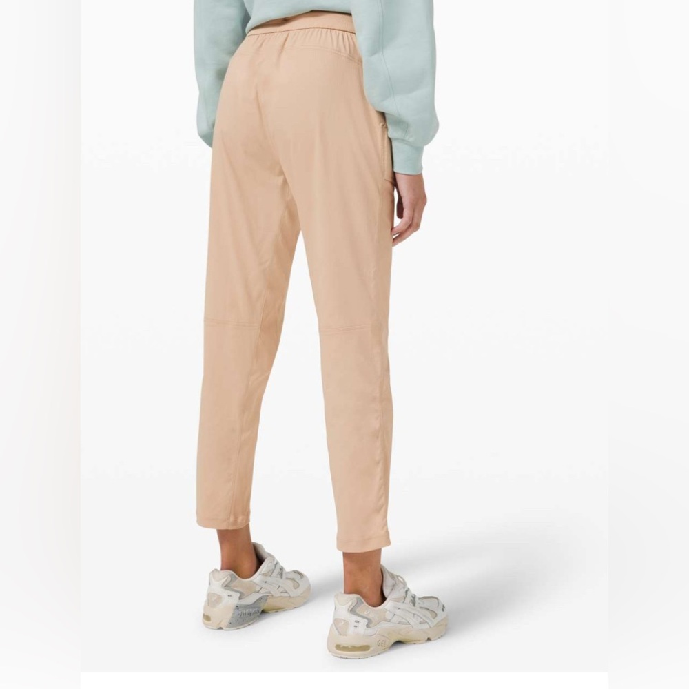 Lululemon Beyond the Studio Pant SlimCafe Au Lait size 6 - Picture 2 of 5